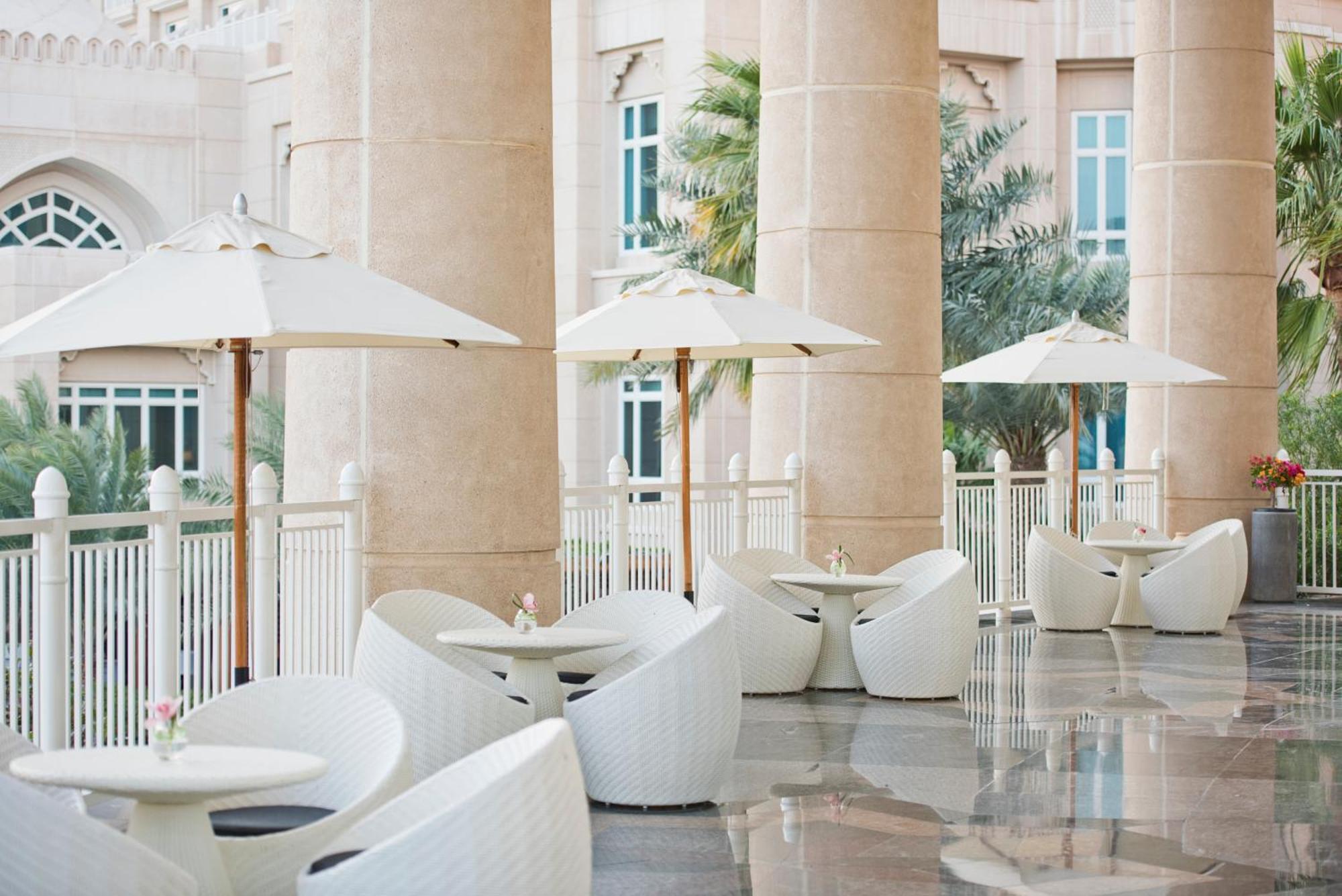 Four Seasons Hotel Doha Ngoại thất bức ảnh The lobby