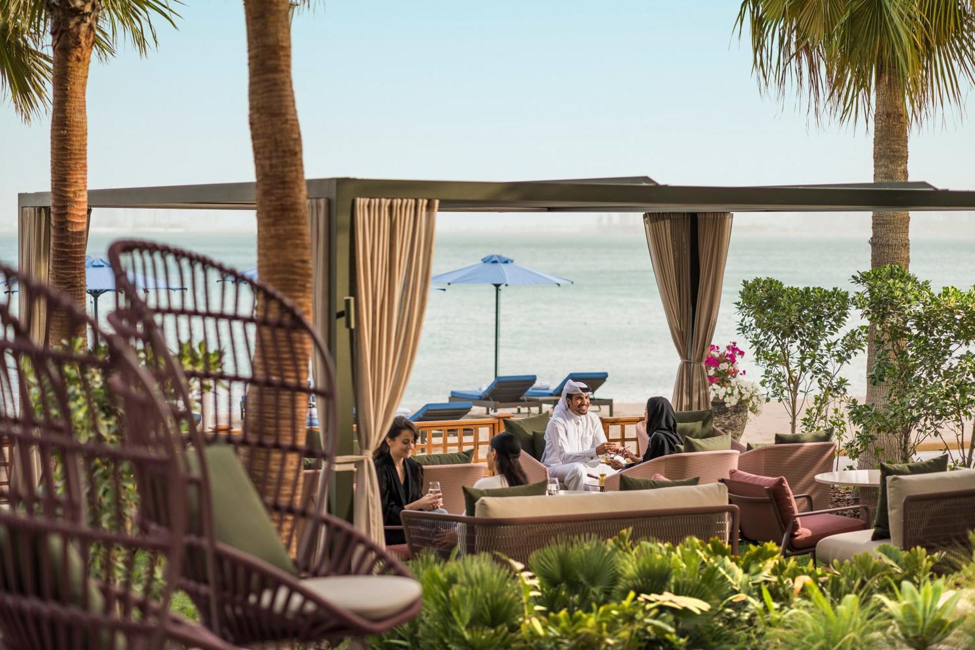 Four Seasons Hotel Doha Ngoại thất bức ảnh Beach at Jumeirah Beach Hotel