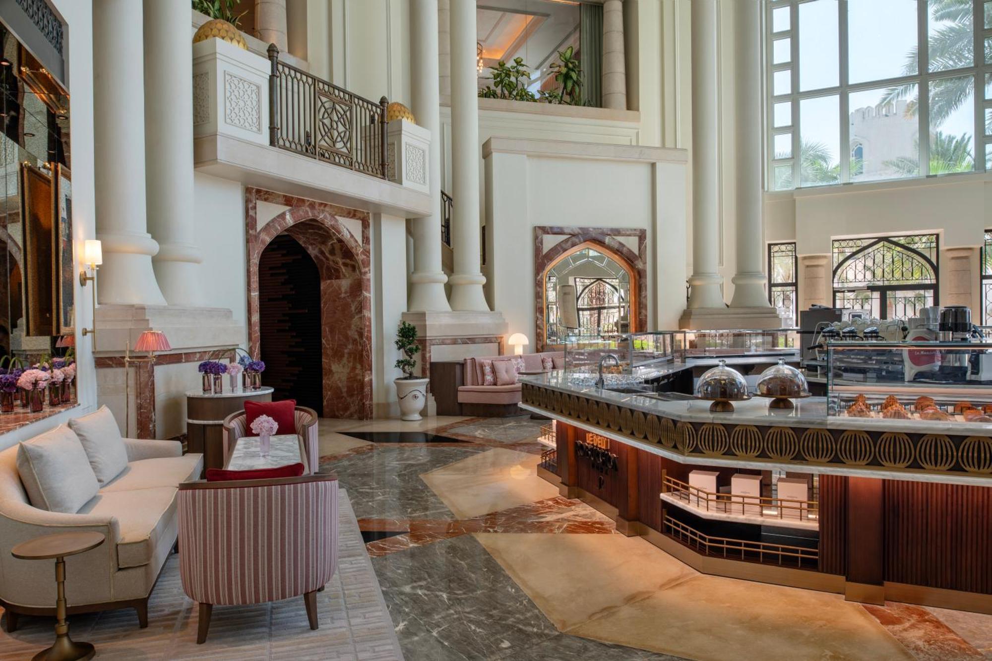 Four Seasons Hotel Doha Ngoại thất bức ảnh The lobby